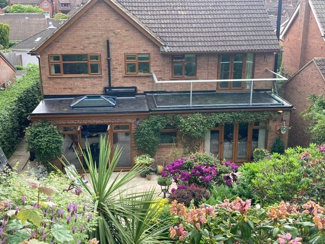 Balcony rail